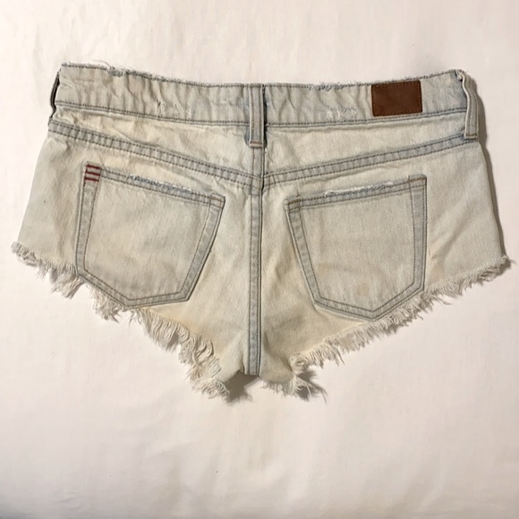 Urban Outfitters BDG Low Rise Dolphin Shorts - Picture 3 of 6